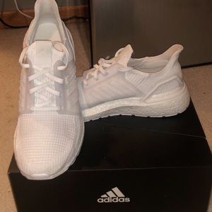 Size 10.5 Adidas ultra boost 19